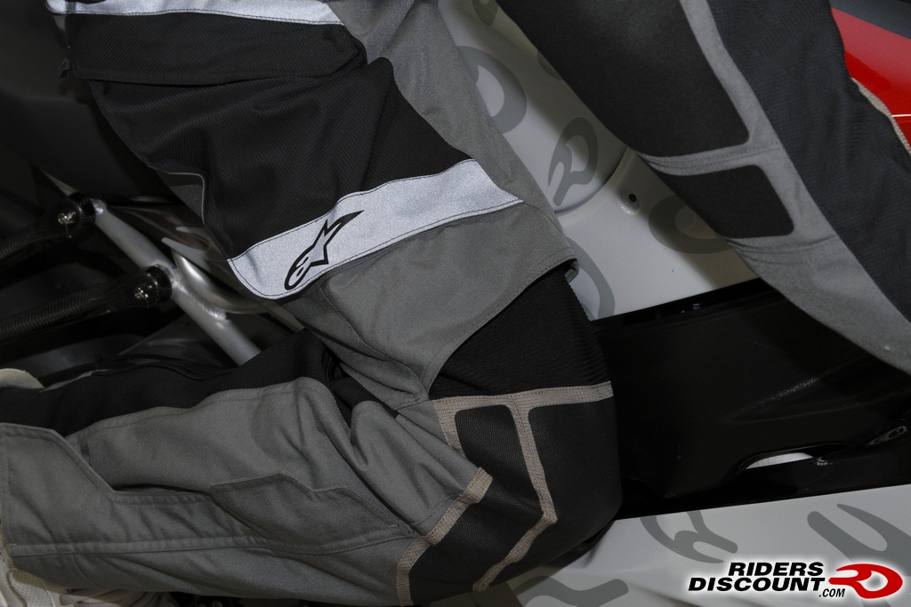 alpinestars_durban_gore-tex_jacket_and_pants_4.jpg