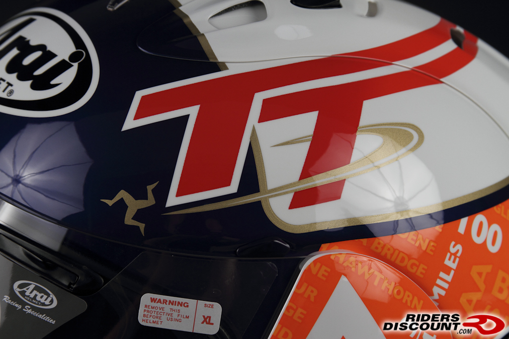 arai_corsair_v_isle_of_man_tt_iom_limited_edition_helmet-4.jpg