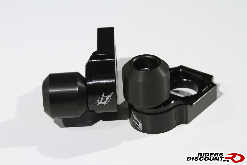 driven_racing_swingarm_axle_block_sliders_black_bmw_s1000rr_4.jpg