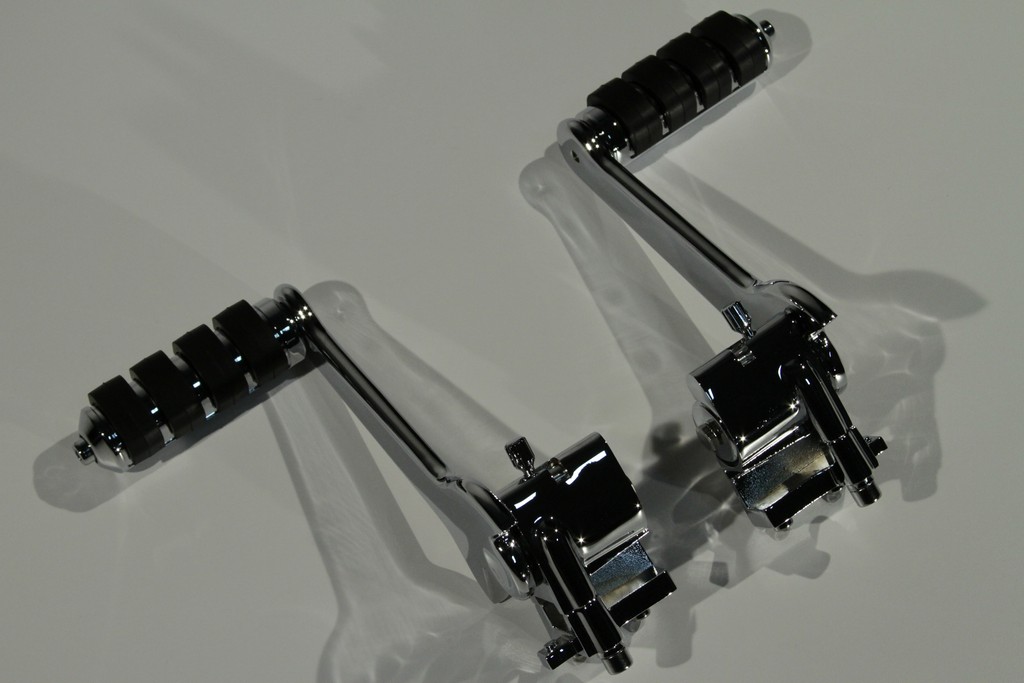 Kuryakyn Adjustable Passenger Pegs Harley Davidson Forums