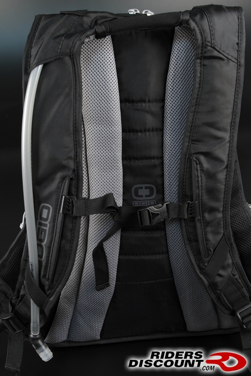 ogio_dakar_1950_hydration_backpack_black_2.jpg