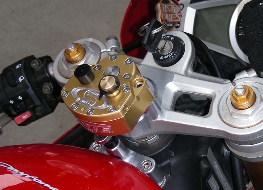 Daytona 675 or GSXR1k Upper Triple Clamp on a 0507' Speed Triple?