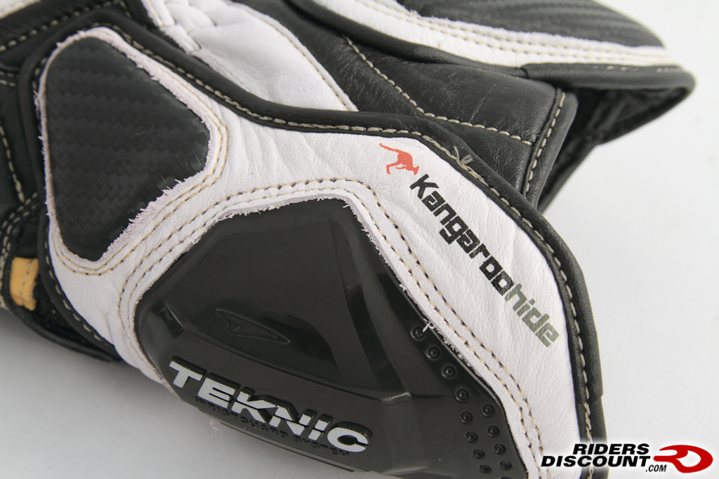 teknic_xcelerator_gloves_white-3.jpg