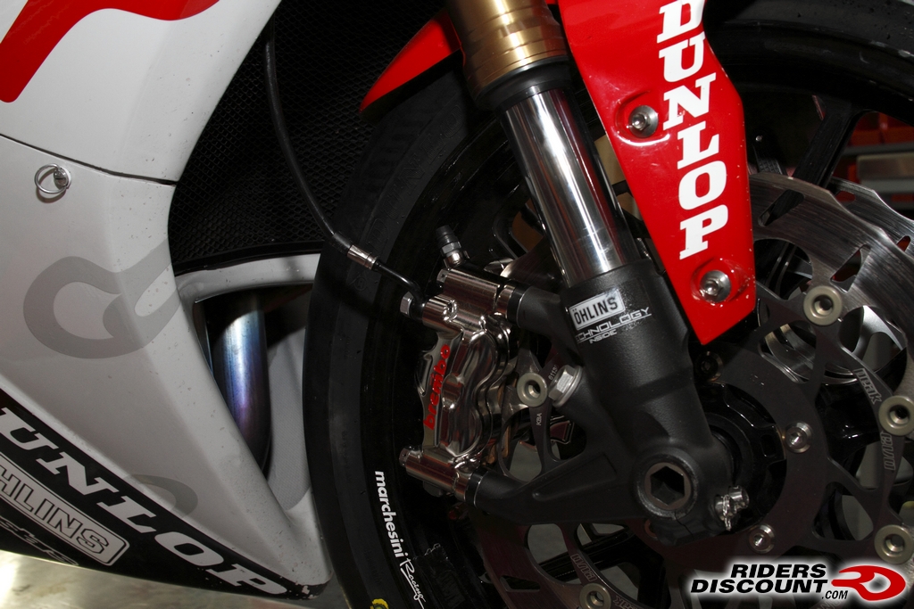 brembo_brake_calipers_triumph_daytona_675_4.jpg